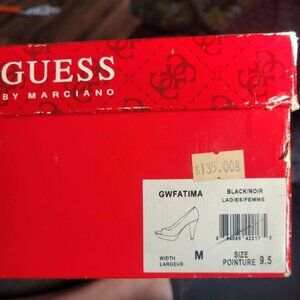 Guess by Marciano Pumps